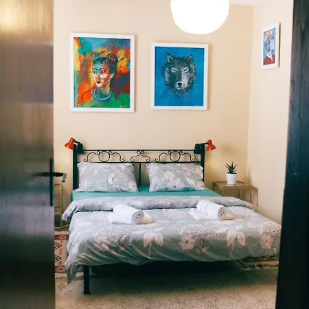 Guest house Universe & *