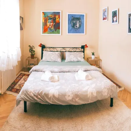 Guest house Universe & *